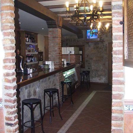 Hostal Hueso Трухильо Экстерьер фото
