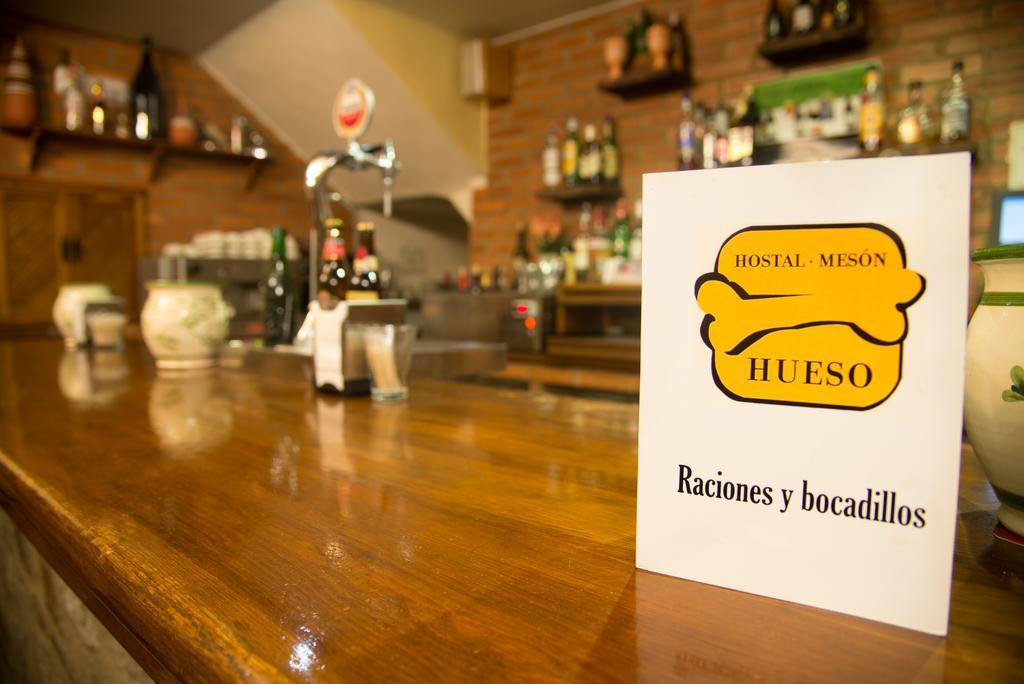 Hostal Hueso Трухильо Экстерьер фото