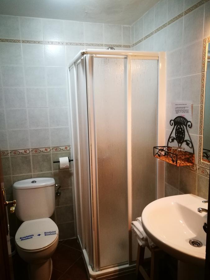 Hostal Hueso Трухильо Экстерьер фото
